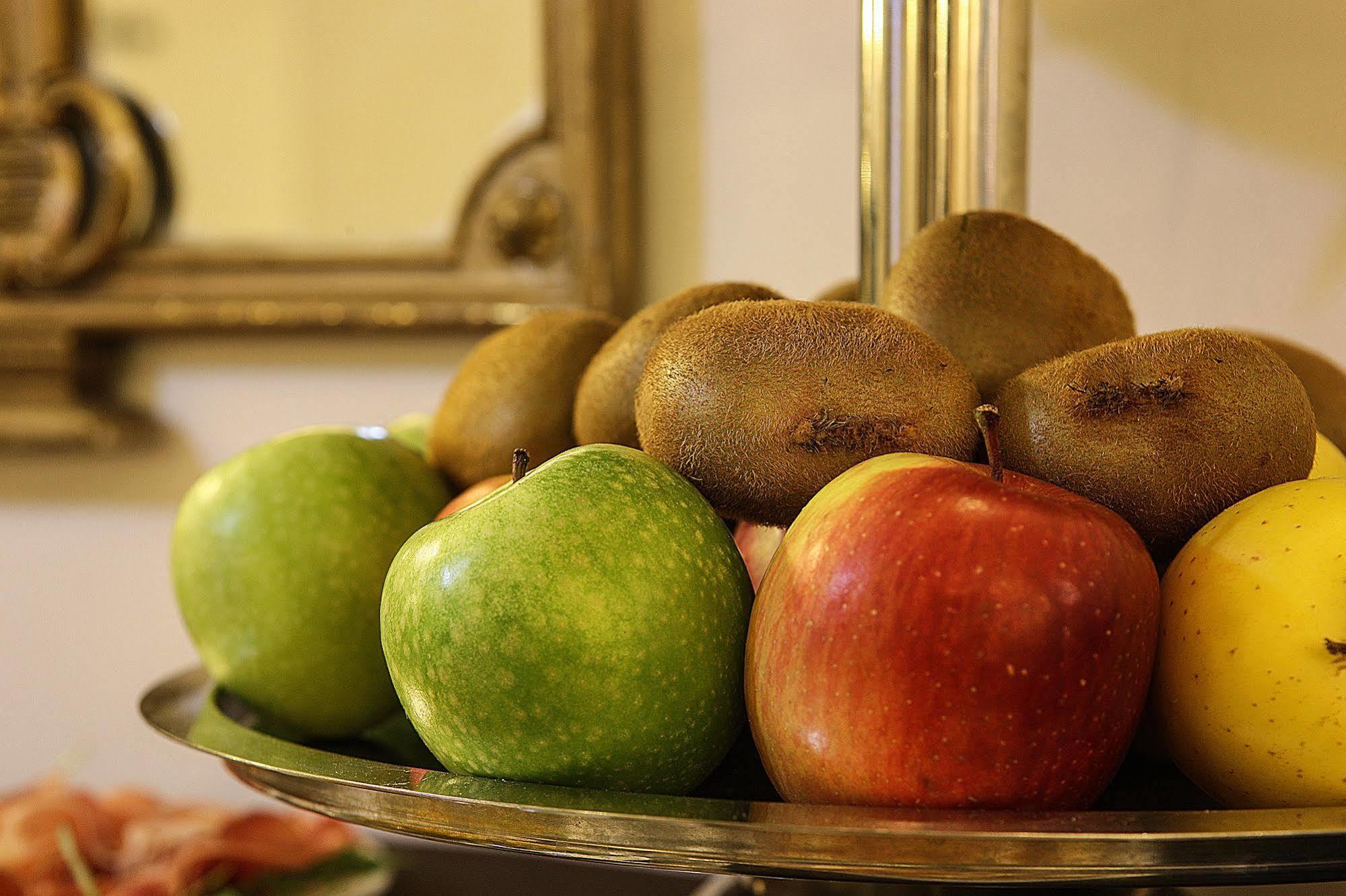 Grand Hotel Capodimonte ナポリ エクステリア 写真