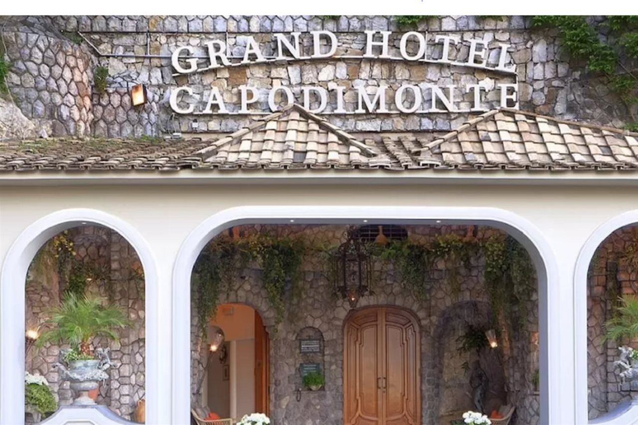 Grand Hotel Capodimonte ナポリ エクステリア 写真